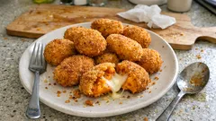 Croquetas de boniato y queso: crujientes por fuera y súper cremosas por dentro
