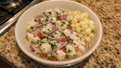 Ceviche de pota al estilo peruano: fresco, cítrico y con un toque de rocoto