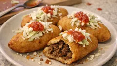 Molotes veracruzanos: crujientes por fuera y cremosos por dentro, con relleno de ternera