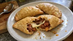 Empanadas calabresas con mozzarella y chorizo: al horno o en freidora de aire