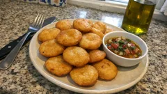 Sopaipillas de cóctel con calabaza: pequeñas, doradas y perfectas para picoteo