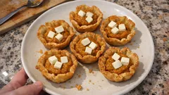 Canastitas de calabaza al horno con obleas de empanadilla: crujientes y fáciles