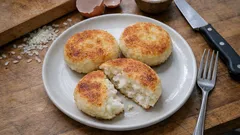 Arepas de arroz sin harina: crujientes por fuera y tiernas por dentro